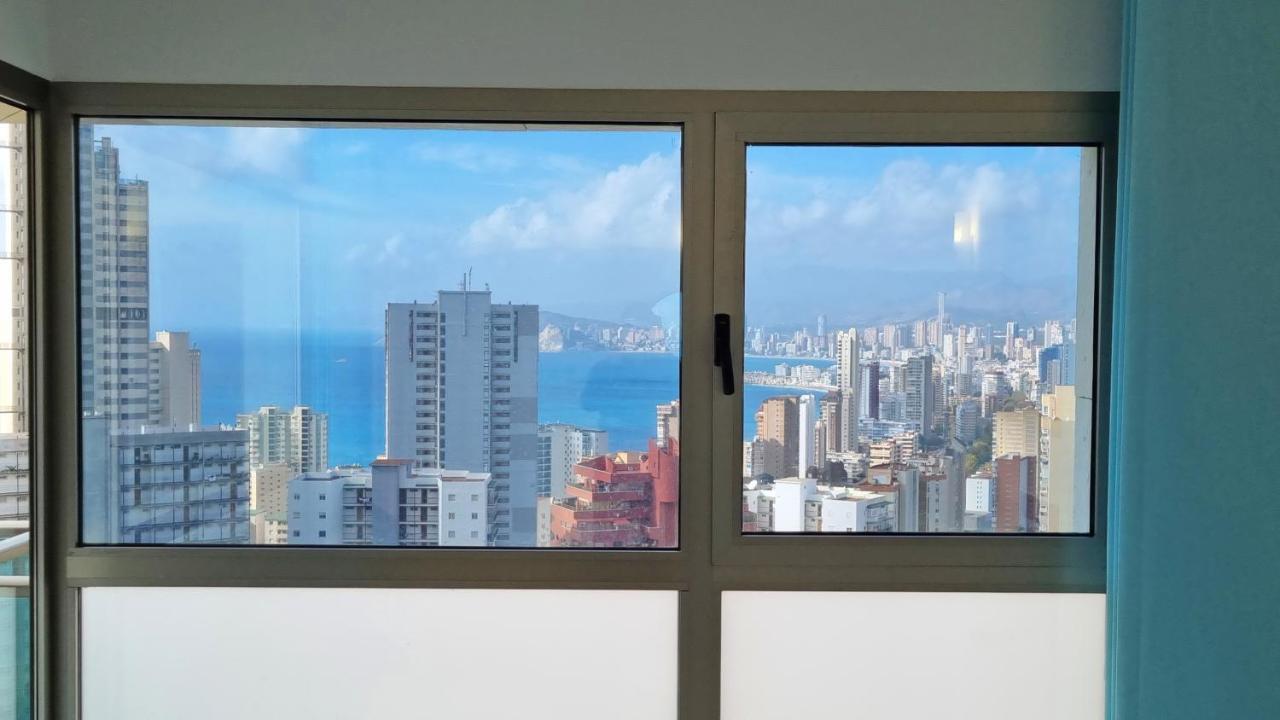Appartement Skyline 11 Sunny Balcony With Stunning Sea Views à Benidorm Extérieur photo