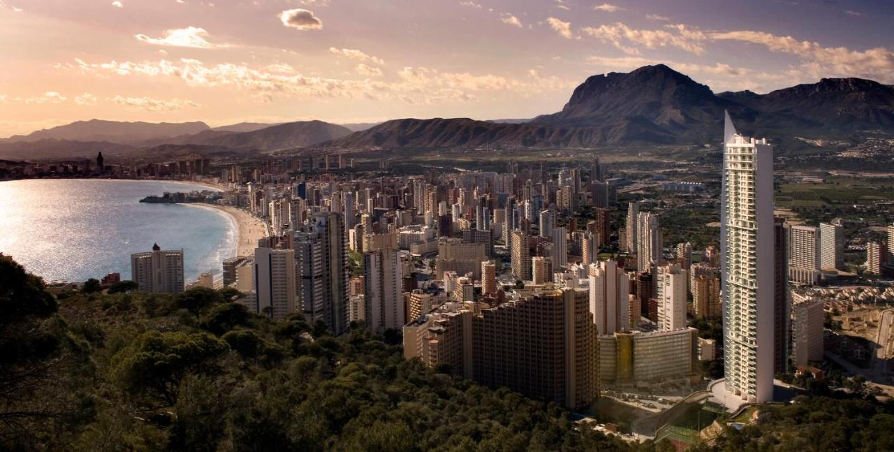 Appartement Skyline 11 Sunny Balcony With Stunning Sea Views à Benidorm Extérieur photo